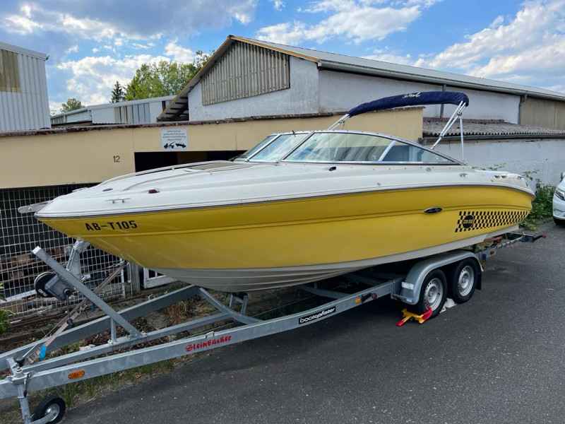 Motorboot Ferretti 530