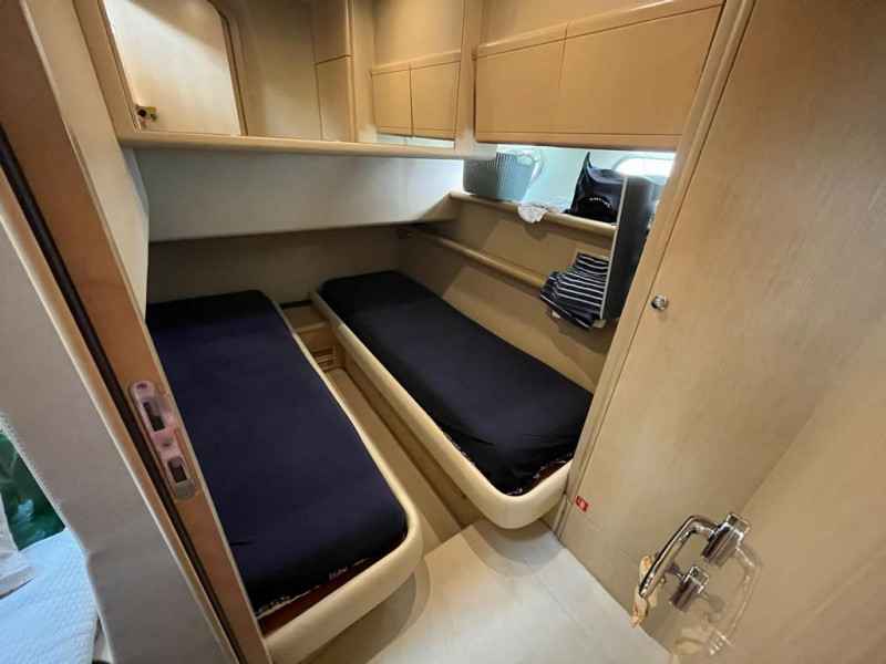 Motorboot Ferretti 530