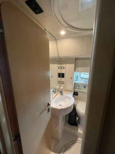Motorboot Ferretti 530