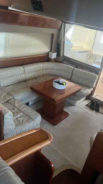 Motorboot Ferretti 530 Fly