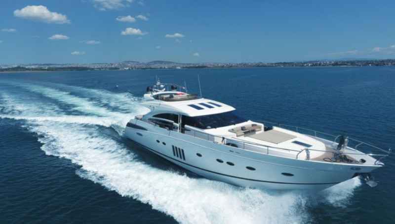 Motorboot Ferretti 57 Fly