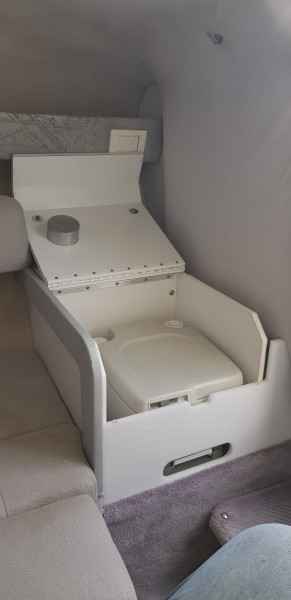 Motorboot Formula 252 LS