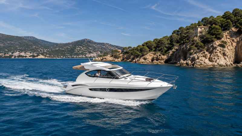 Motorboot Galeon 325 HTS