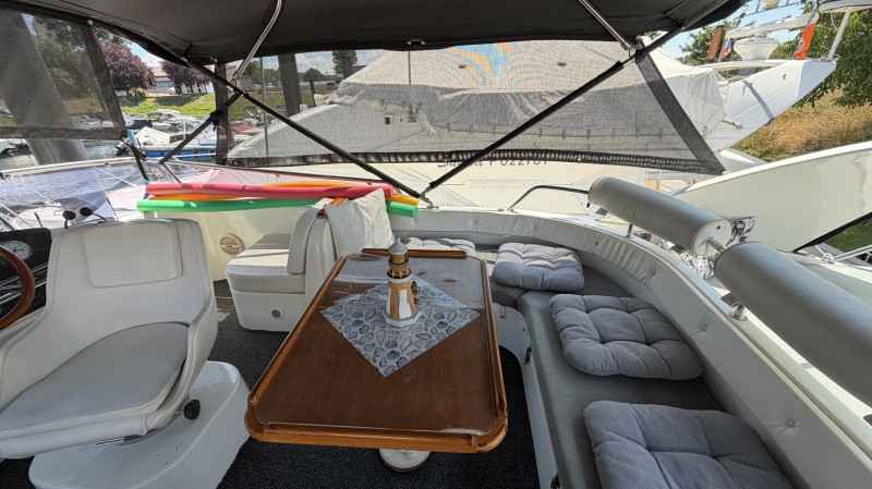 Motorboot Galeon 380 Fly