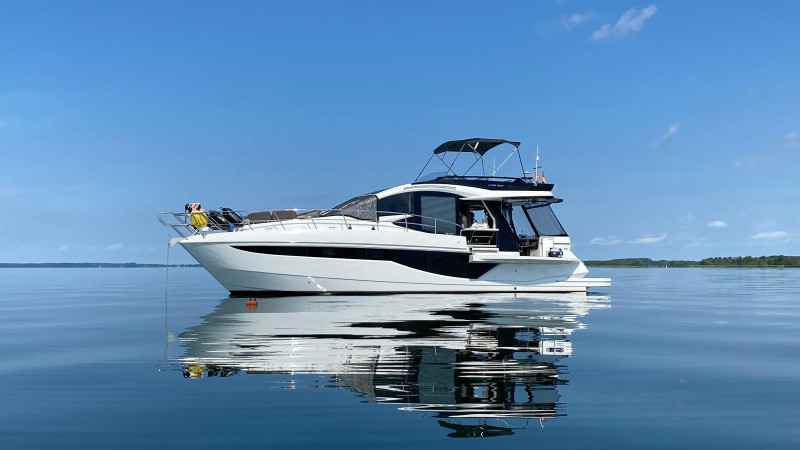 Motorboot Galeon 470 SKY