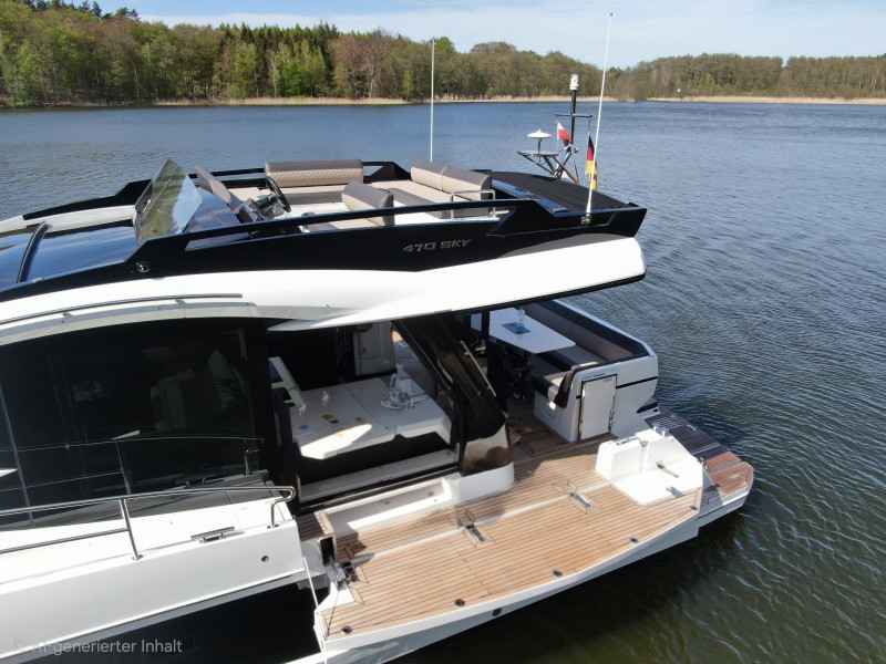 Motorboot Galeon 470 SKY