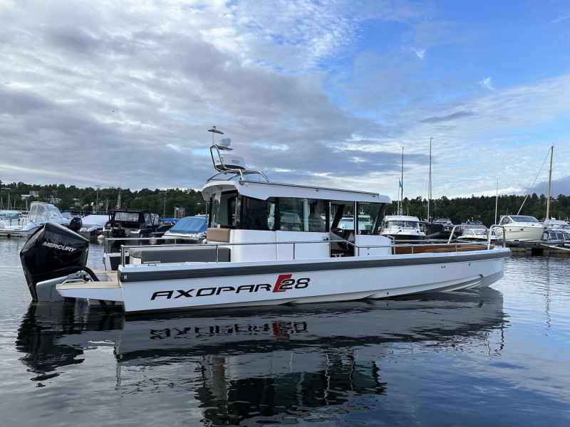 Motorboot Axopar 28 Aft Cabin