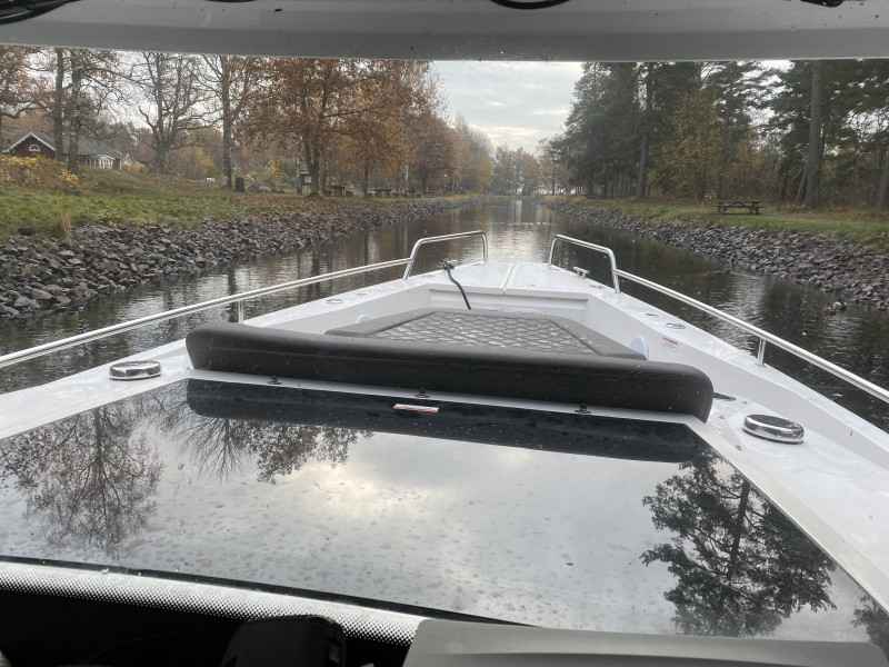 Motorboot Axopar 37 AC