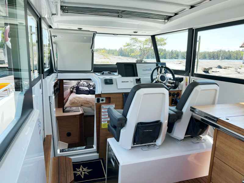 Motorboot Axopar 37 AC