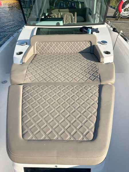 Motorboot Axopar 37 AC