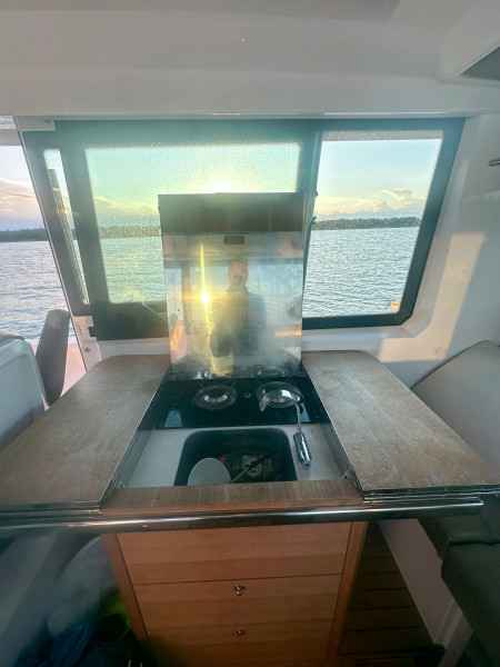 Motorboot Axopar 37 AC