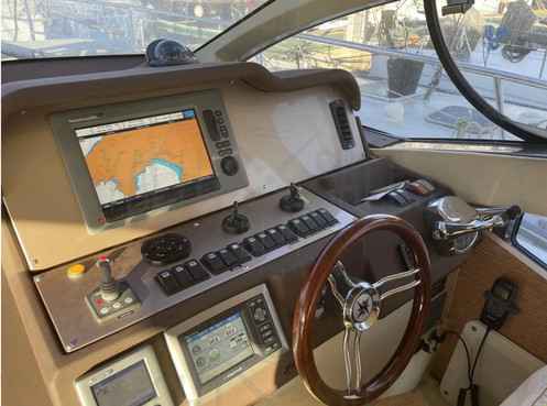 Motorboot Azimut 38 Fly