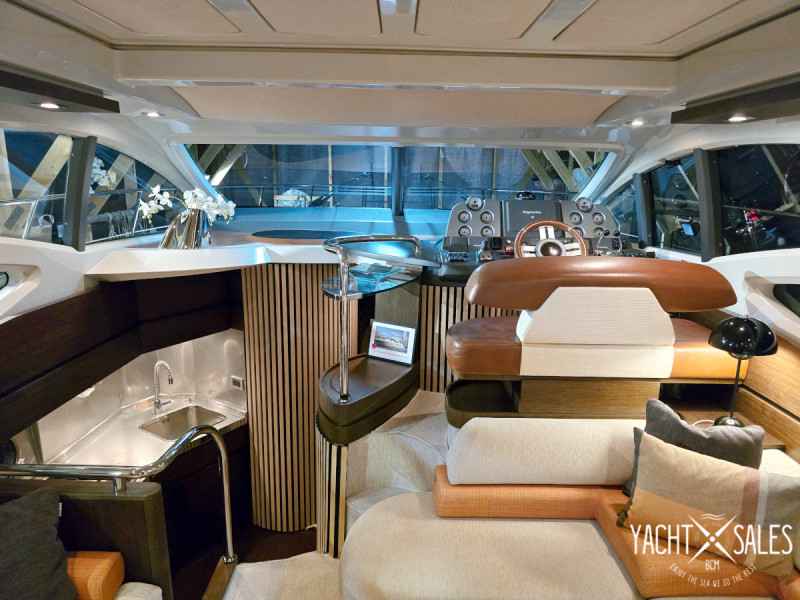 Motorboot Azimut 43S