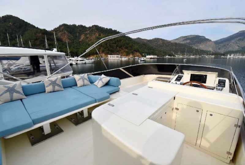 Motorboot Permare Amer 86