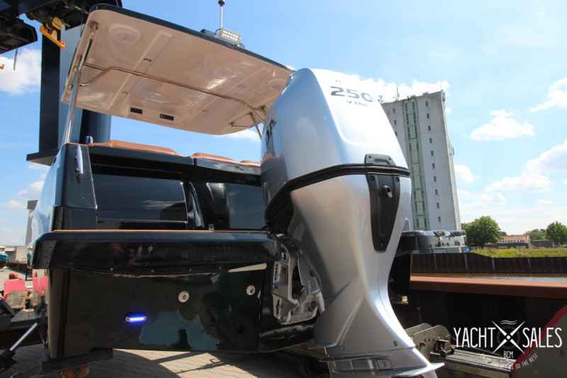 Motorboot Tecnoteam Revo 4K7