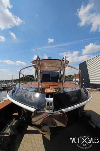 Motorboot Tecnoteam Revo 4K7