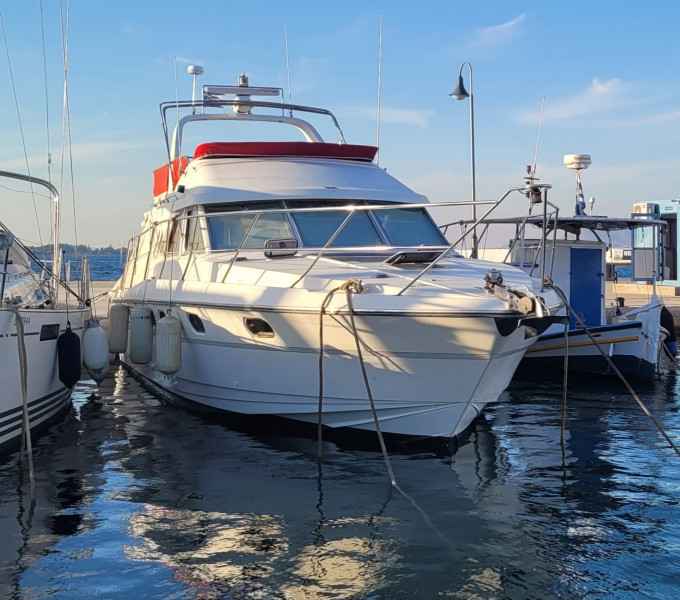 Motorboot Fairline 41 Fly
