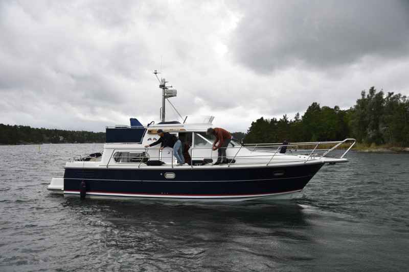 Motorboot Nimbus 380 Commander