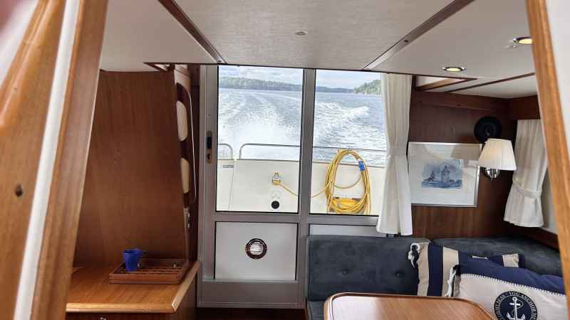 Motorboot Nimbus 380 Commander