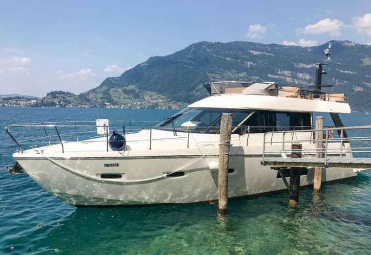 Motorboot Axopar 37 AC