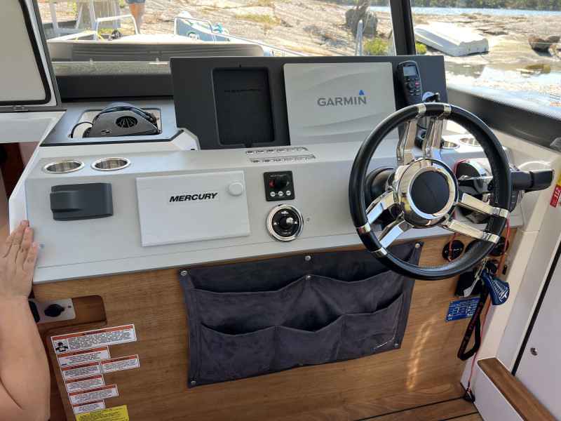 Motorboot Axopar 37 AC