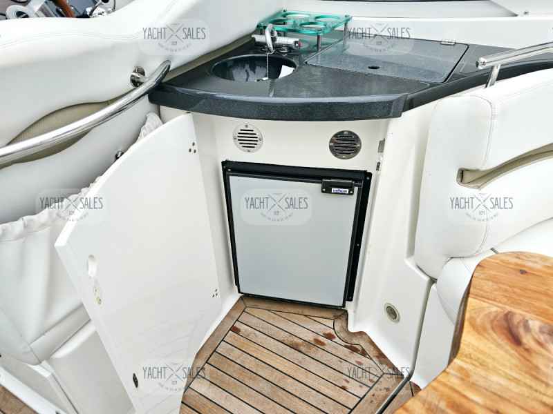 Motorboot Doral 330 Elegante