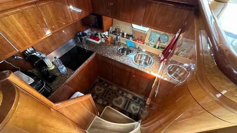 Motorboot Ferretti 57 Fly