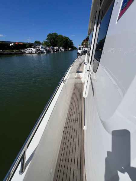 Motorboot Nimbus C11