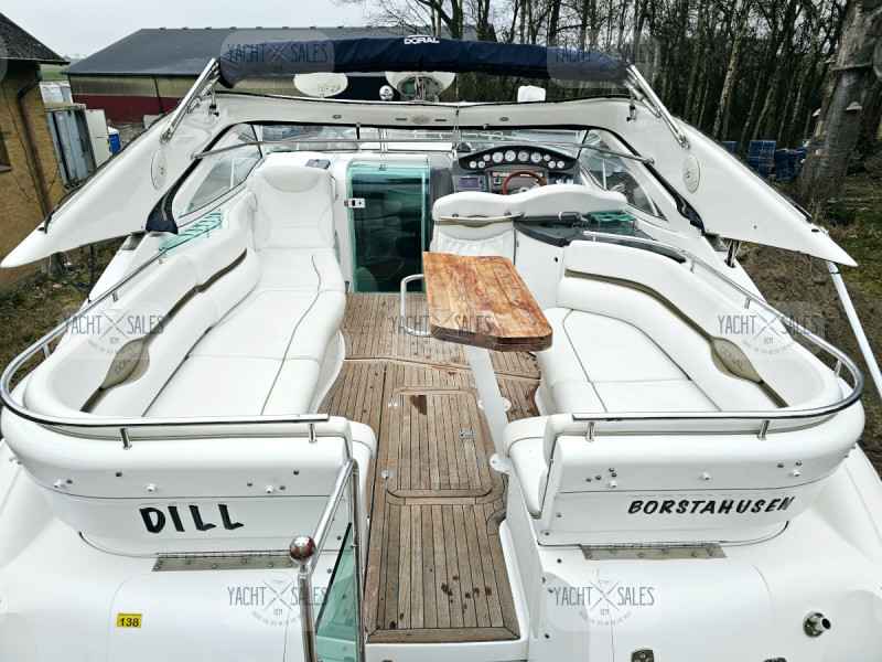 Motorboot Doral 330 Elegante