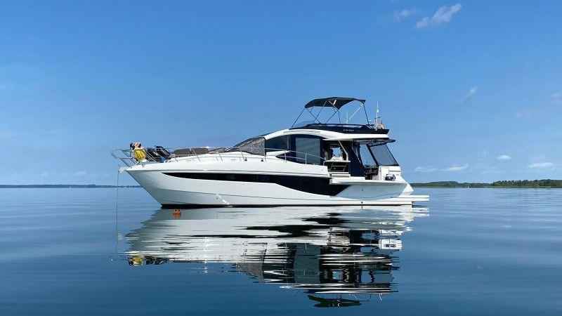 Motorboot Galeon 470 SKY