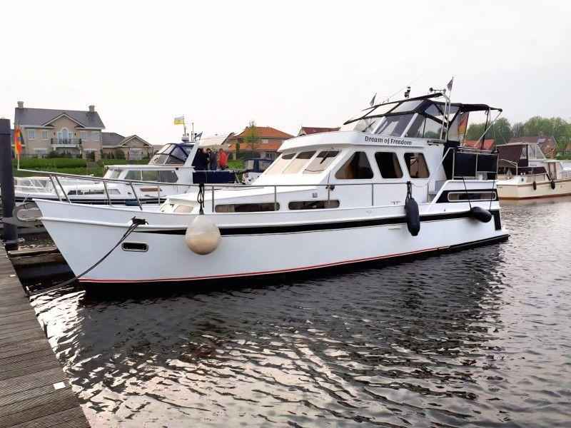 Motorboot keine Angabe Werftbau Stahlboot