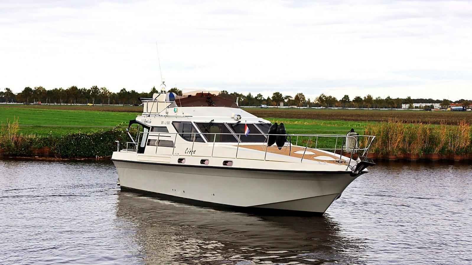 Motorboot Powless Super 38 Express