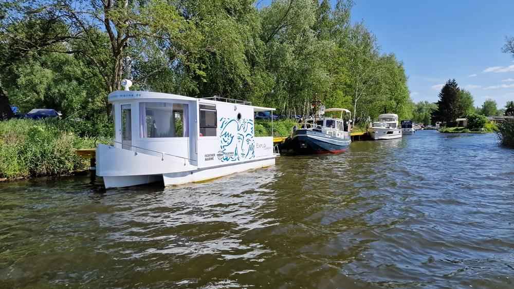 Motorboot keine Angabe ExploCamper