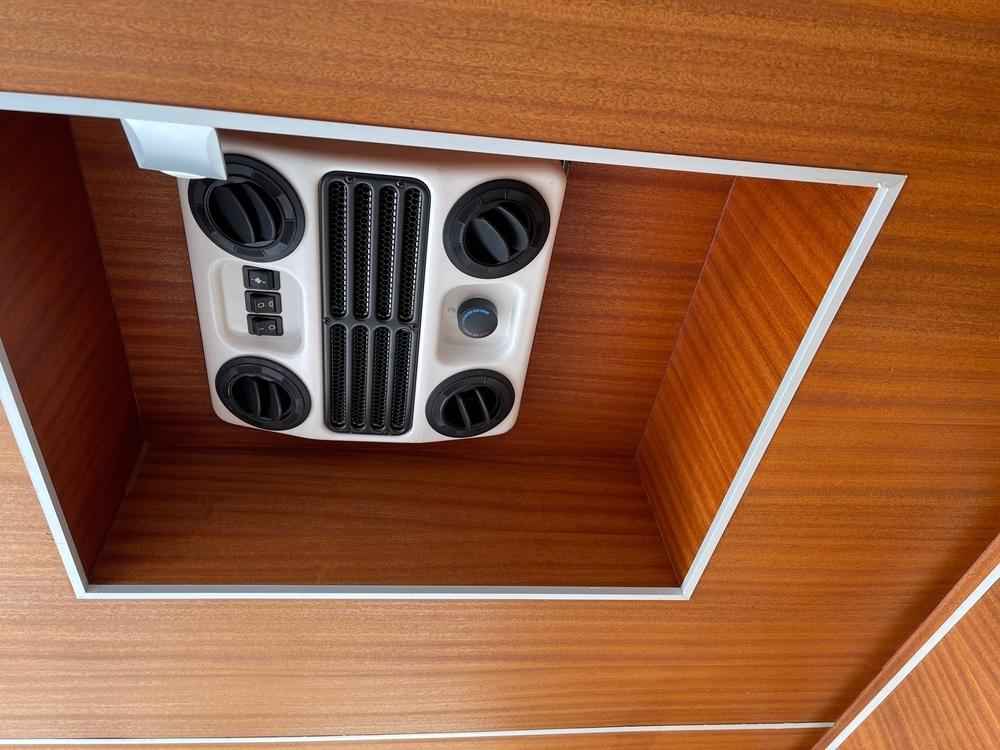 Motorboot keine Angabe Explorator
