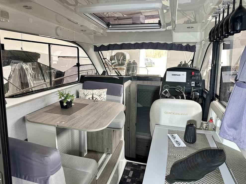 Motorboot Quicksilver Activ 905 Weekend