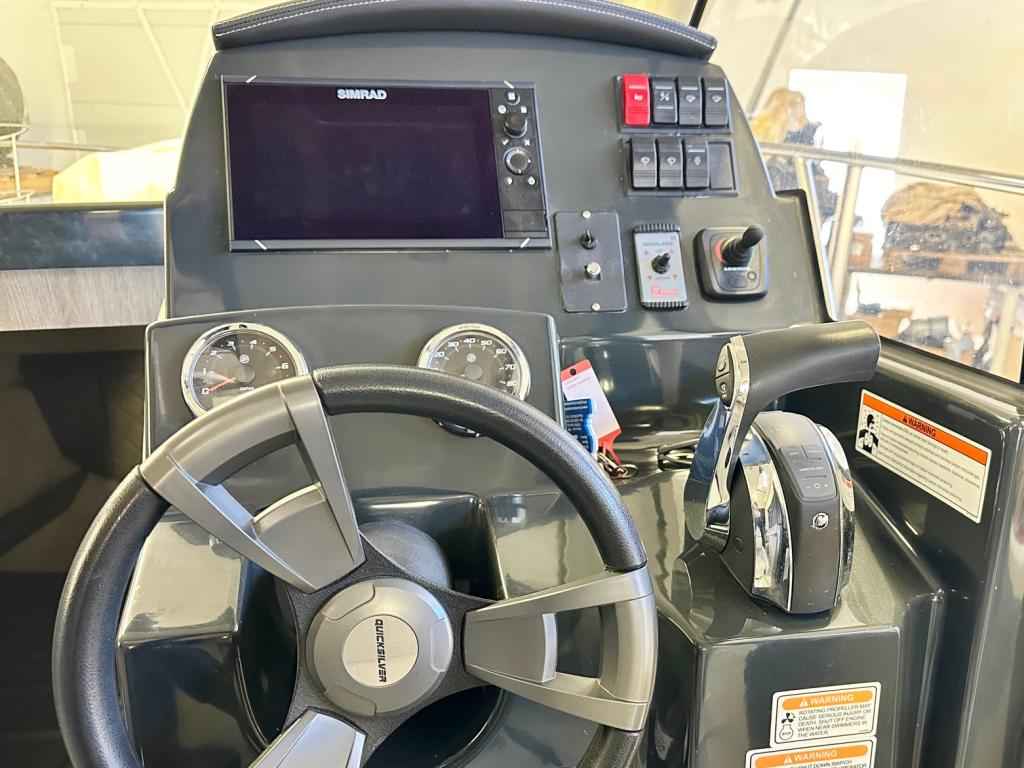 Motorboot Quicksilver Activ 905 Weekend