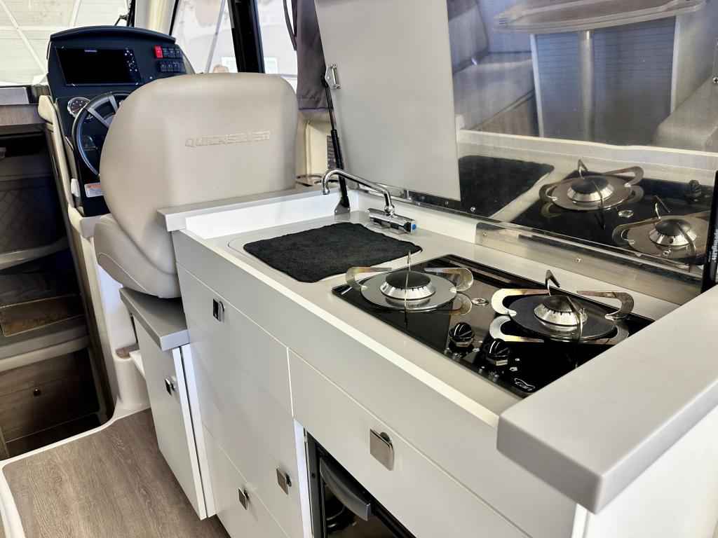 Motorboot Quicksilver Activ 905 Weekend