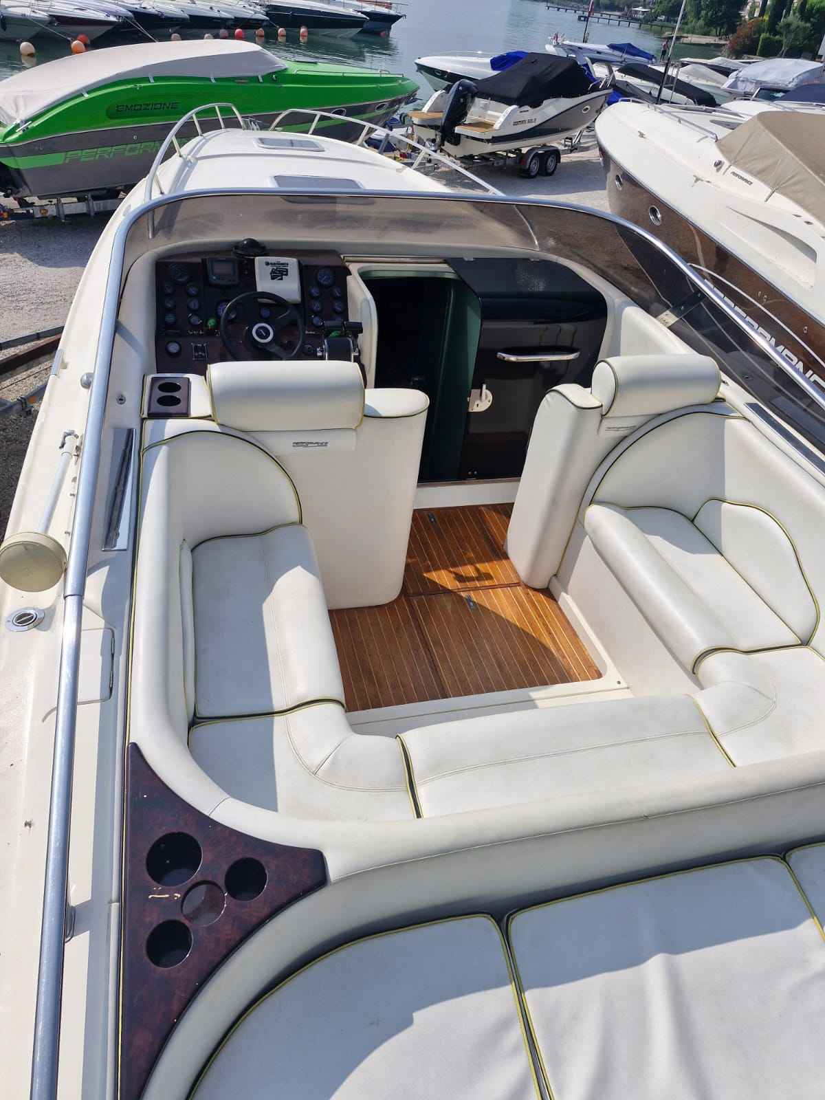 Motorboot Performance 1107