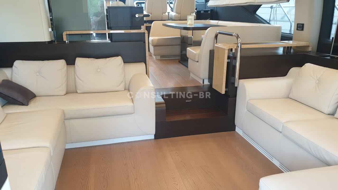 Motorboot Azimut 66 Fly