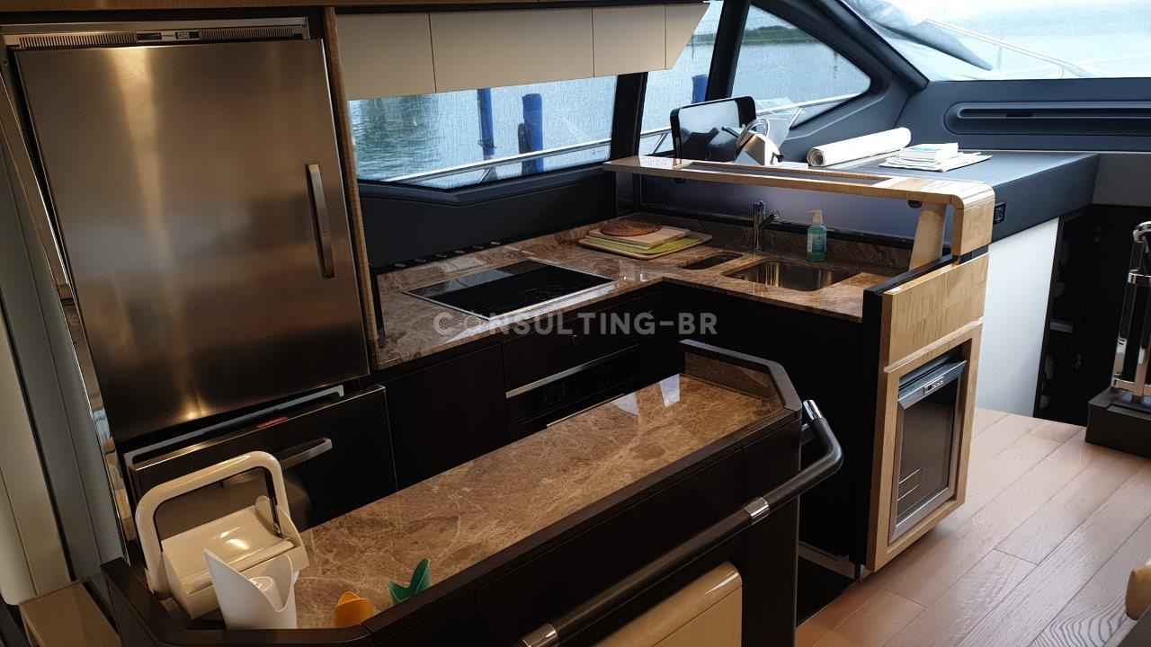 Motorboot Azimut 66 Fly