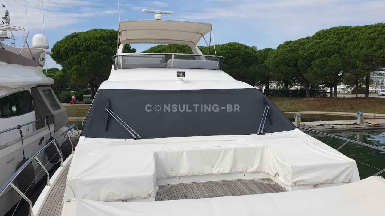Motorboot Azimut 66 Fly