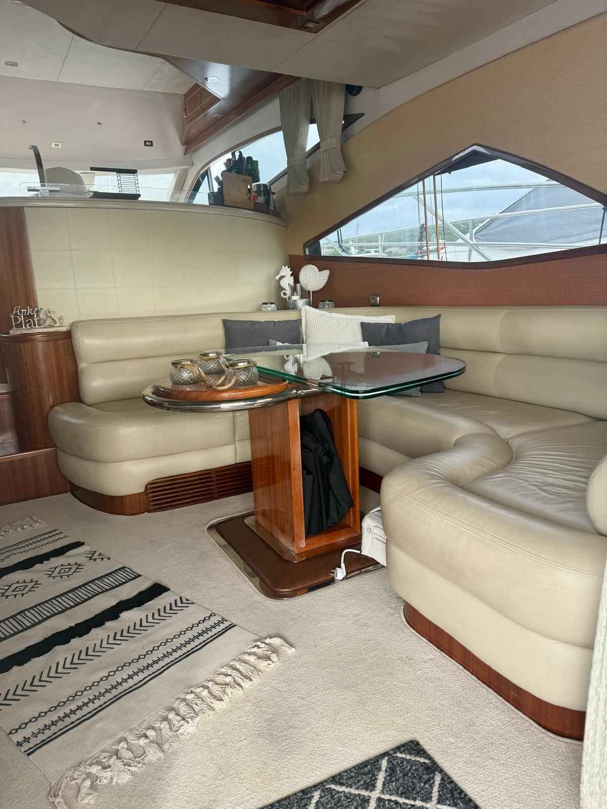 Motorboot Galeon 530 Fly