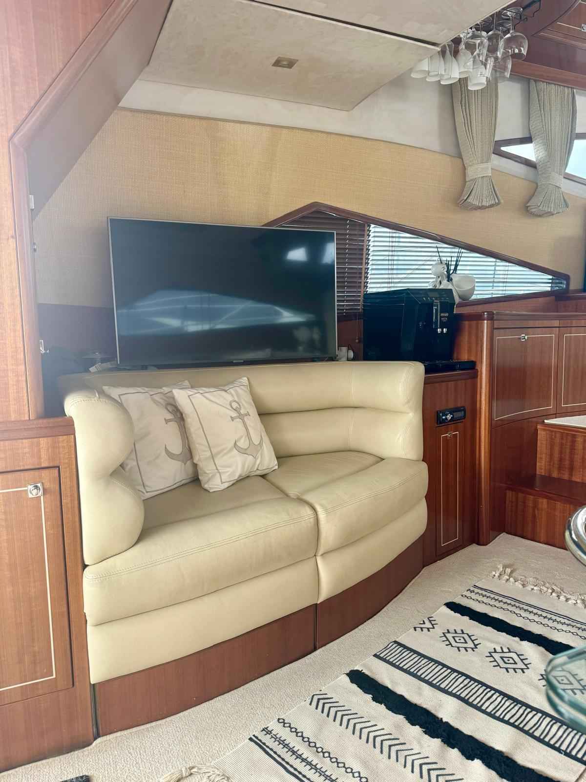 Motorboot Galeon 530 Fly