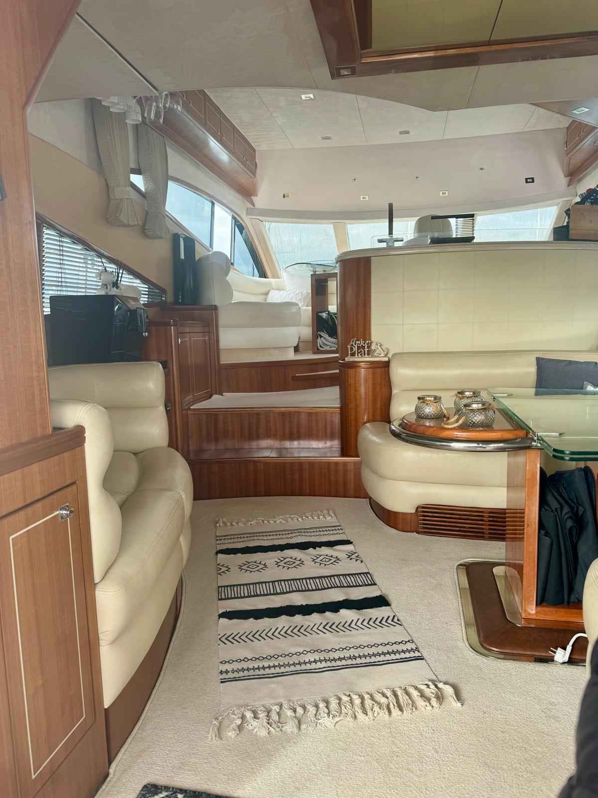 Motorboot Galeon 530 Fly