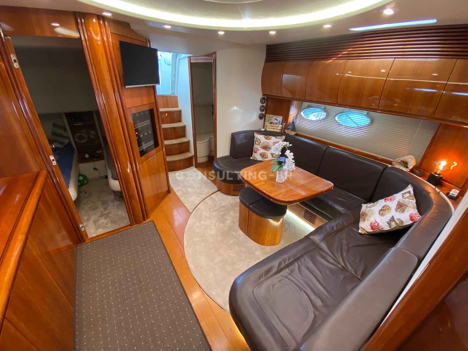 Motorboot Pershing 54