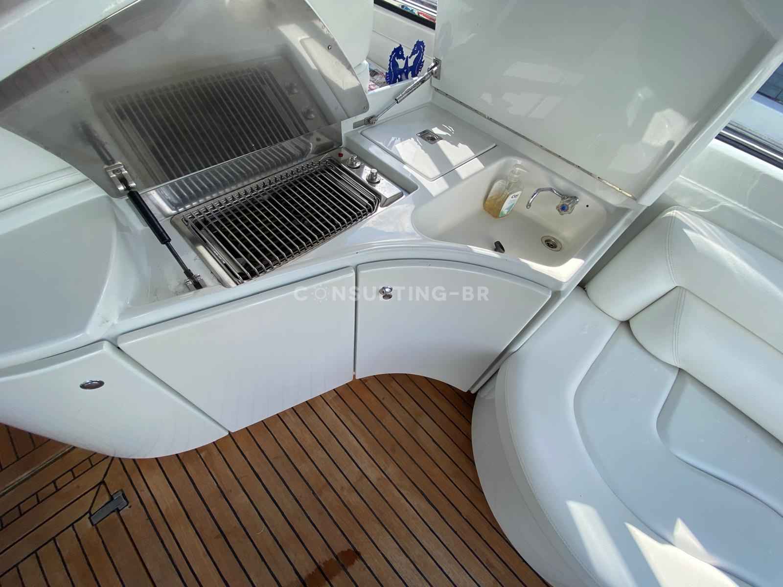 Motorboot Pershing 54