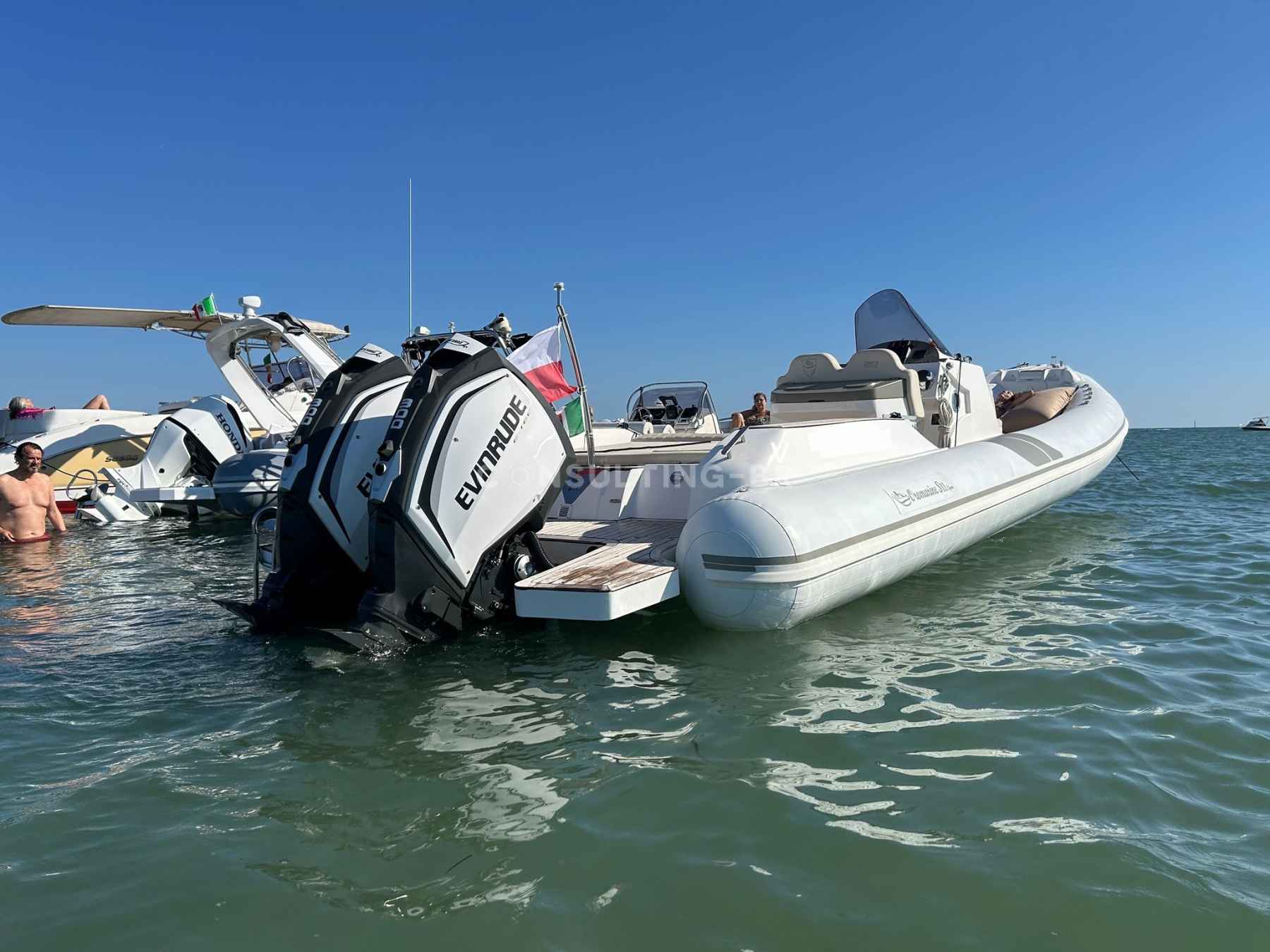 Motorboot Oromarine S11