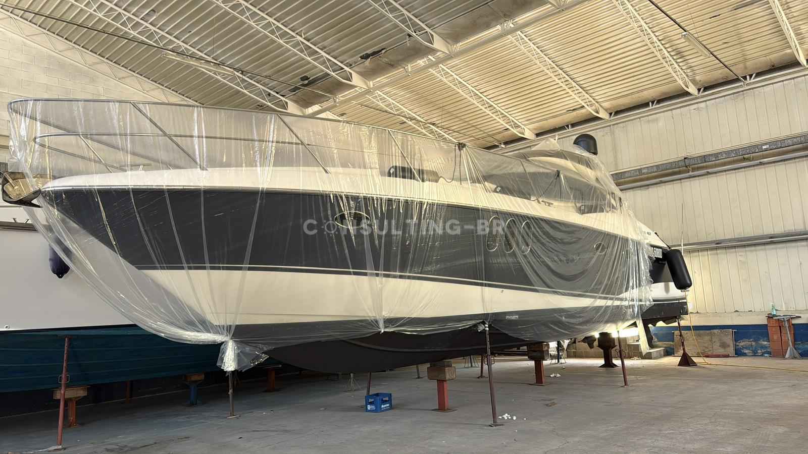 Motorboot Absolute 47 HT