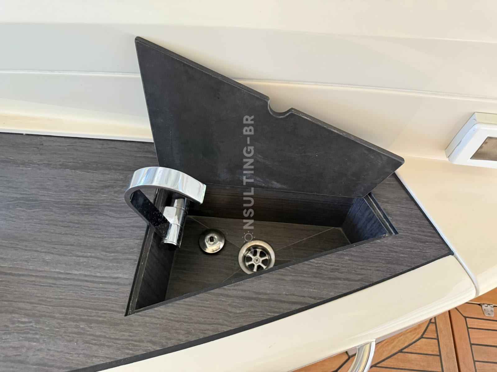 Motorboot Absolute 47 HT