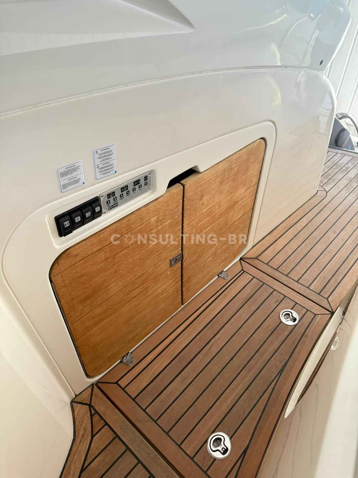 Motorboot Absolute 47 HT